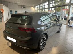 VOLKSWAGEN Golf 8 TSI 150ch First Edition complet