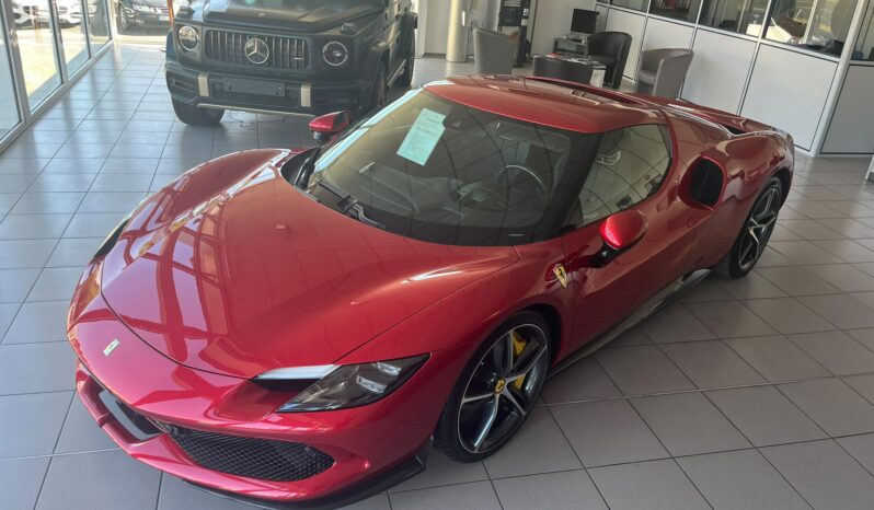 Ferrari 296 GTB complet