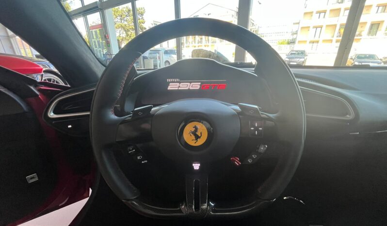 Ferrari 296 GTB complet